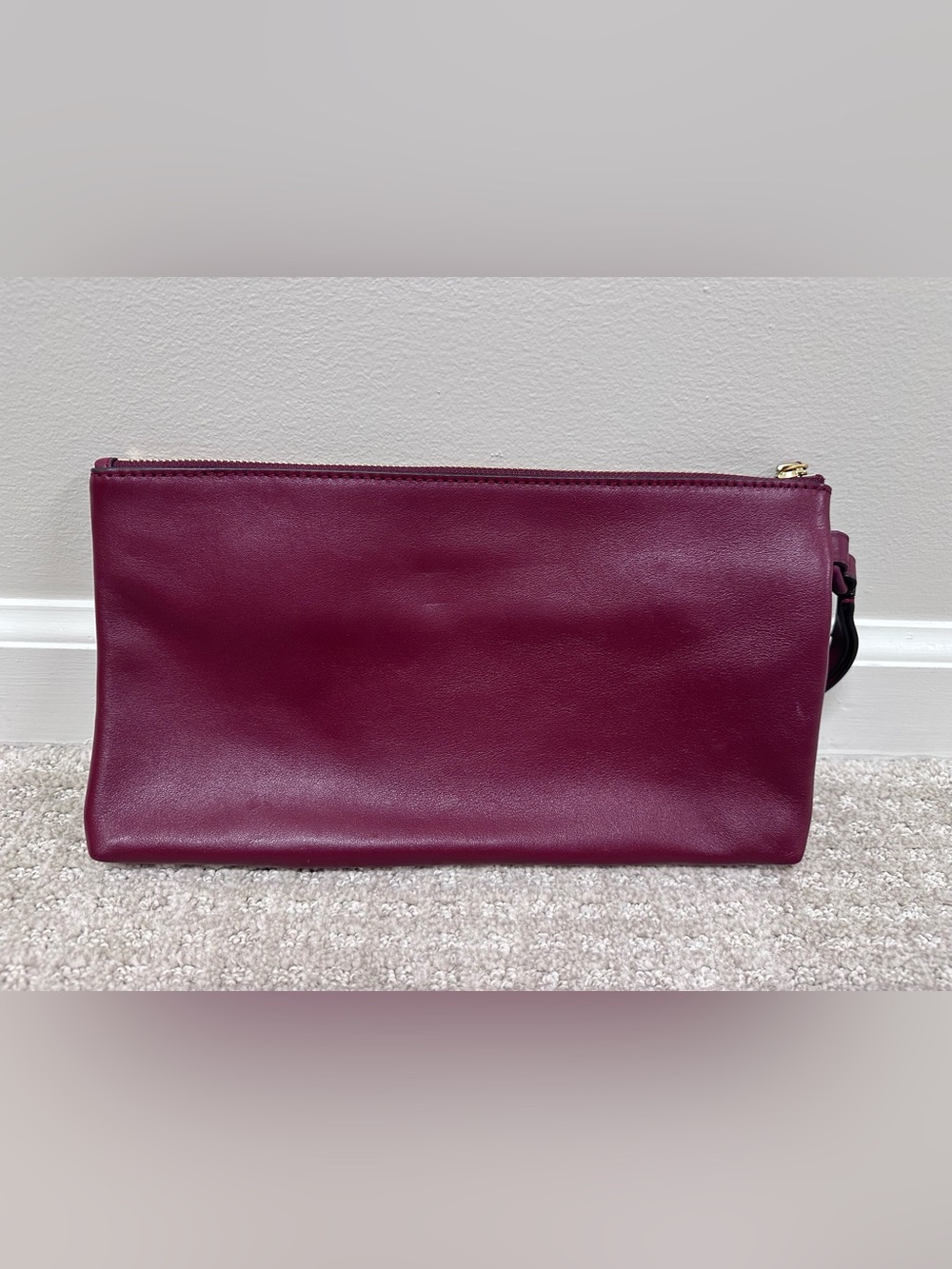 Tory Burch Charlie Suede clutch in Imperial Garnet - Picture 2 of 2
